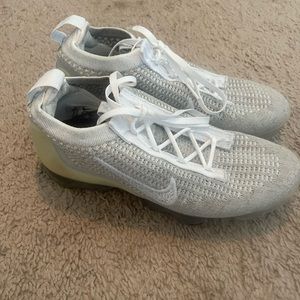 Women's Nike VaporMax shoes